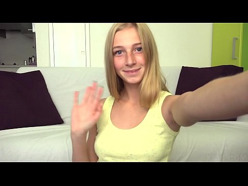 ❤️ Кад ми је досадно, лењо мастурбирам своју ружичасту мацу ❤❌ Домаћи порно код нас sr.porno24-7.ru ❌❤